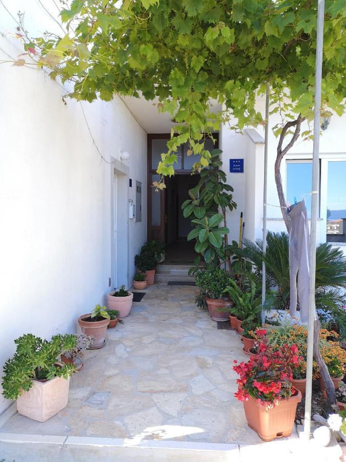 Apartman Mare Drvenik  Exterior foto